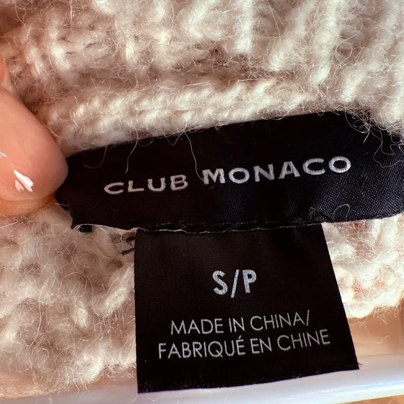 Club Monaco Sweater White - Picture 2 of 14